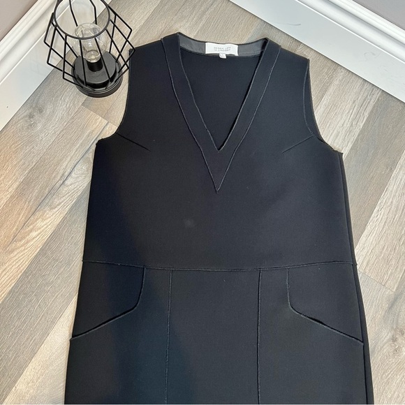 ❄️ 10 Crosby By David Lam Sleeveless Dress - Picture 4 of 11